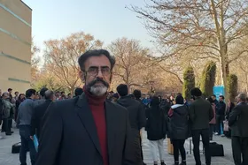 تئاتر به عنوان  رسانه&zwnj;ای قدرتمند می&zwnj;تواند عامل همدلی مردم در این روزها باشد