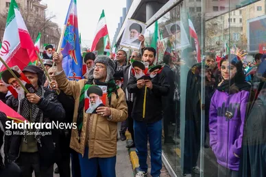 گزارش تصویری | راهپیمایی مردم مشهد در یوم الله ۲۲ بهمن ۲