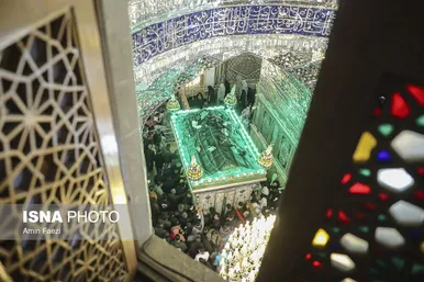 لحظه تحویل سال ۱۴۰۳ در حرم حضرت شاهچراغ (ع)