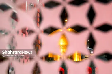 شام غریبان حسینی در حرم مطهر رضوی