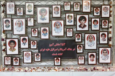 گزارش تصویری | برگزاری آیین سوگ شهادت «امین ملت ایران» به یاد رهبر شهید انقلاب با حضور هنرمندان