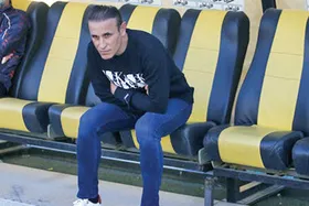 &laquo;نه&raquo; یحیی گل محمدی به پیشنهاد ۱۰ میلیارد&zwnj;تومانی سپاهان