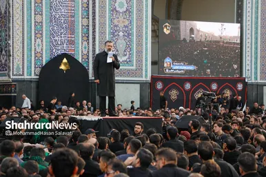 گزارش تصویری | مراسم چهارپایه خوانی شهادت حضرت رضا علیه السلام در حرم مطهر رضوی