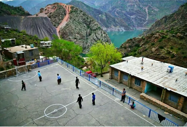 عکس اختصاصی صفحه‌ AFC از زمین فوتبال پاوه+تصویر
