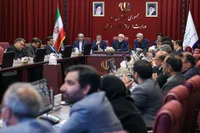 عارف: فرار مالیاتی دانه درشت‌ها باید ریشه کن شود