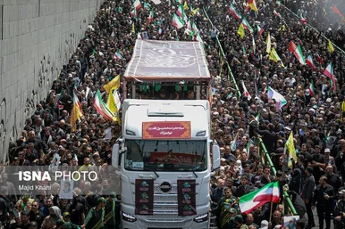 گزارش تصویری | مراسم تشییع پیکر شهدای اقتدار در تهران (۷ تیر ۱۴۰۴)