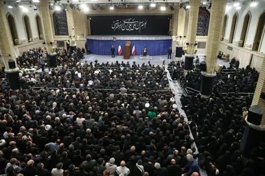 گزارش تصویری | سخنرانی رهبر معظم انقلاب در مراسم عزاداری شهادت امام رضا(ع)