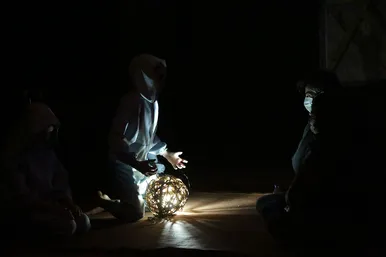 نمایش «هنوز نمرده» در گلشهر
