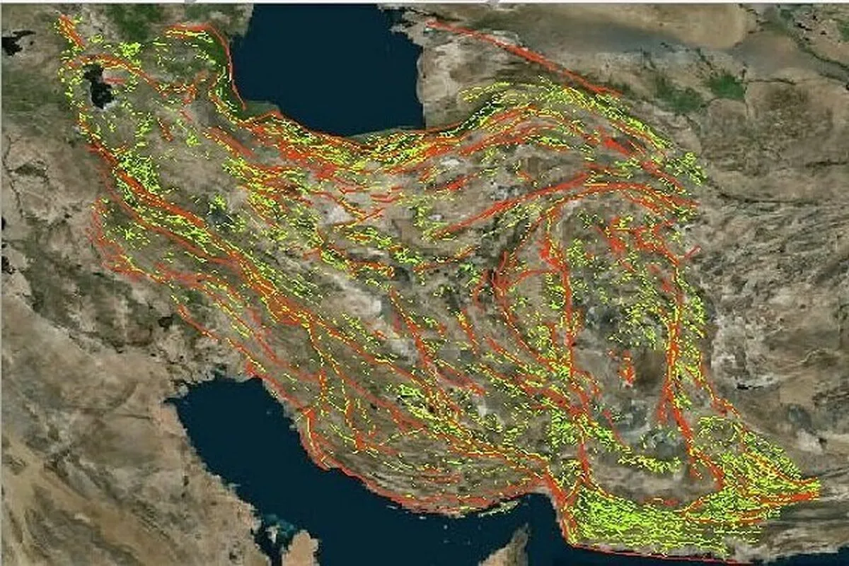 محققان درباره گسل مسبب زلزله زواره با بزرگی ۵.۳ توضیحاتی دادند (۱۱ مهر ۱۴۰۴)
