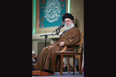 گزارش تصویری | دیدار هزاران نفر از مداحان و ستایشگران اهل بیت(ع) با رهبر انقلاب اسلامی