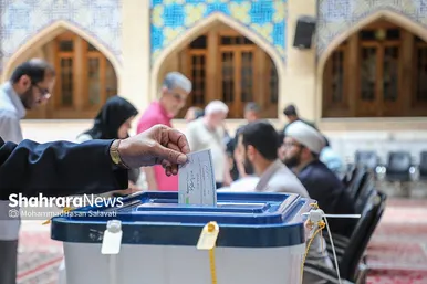 آخرین ساعات انتخابات ریاست جمهوری در حرم مطهر رضوی