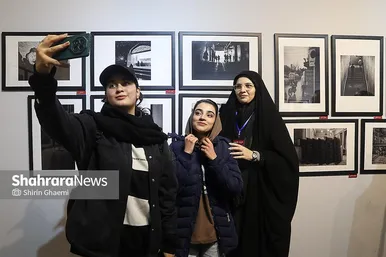 گزارش تصویری | نمایشگاه گروهی عکاسی خیابانی در نگارخانه اشراق مشهد