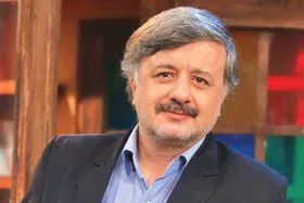 گفتگو با محمدکاظم کاظمی درباره صائب، بیدل و اوضاع و احوال شعر در دوره سبک هندی