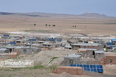 درآمدزایی اهالی روستای چاه نسر به کمک پنل های خورشیدی