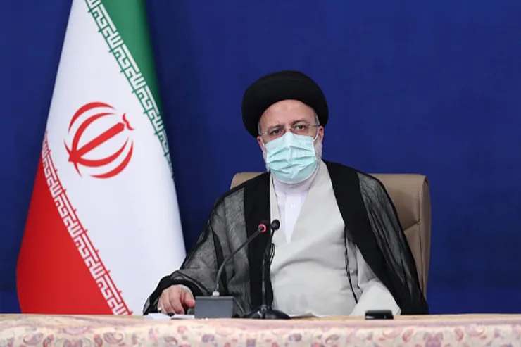 رئیسی از همه نهادهای نظام خواست برای مهار کرونا پای کار بیایند
