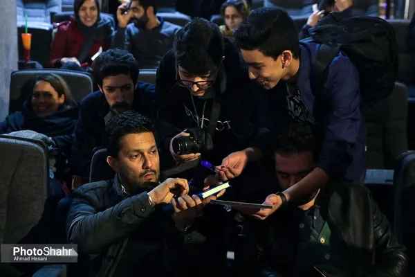 اکران انیمیشن «آخرین داستان» با حضور بهداد در سینما هویزه مشهد