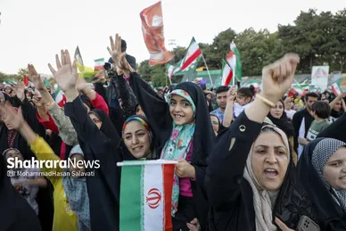 گزارش تصویری | اجتماع بزرگ کودکان و نوجوانان مشهدی در یادبود شهدای کودک و نوجوان ایرانی حمله رژیم صهیونی