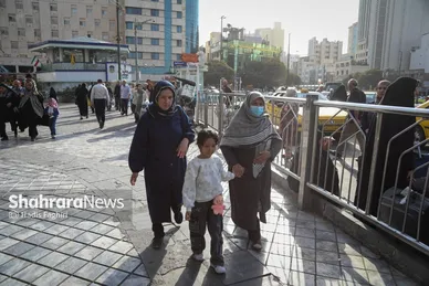 گزارش تصویری | آلودگی هوا،در کف خیابان های مشهد