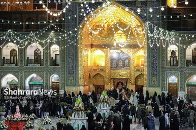 گزارش تصویری | حرم امام هشتم در شب میلاد امام علی(ع)