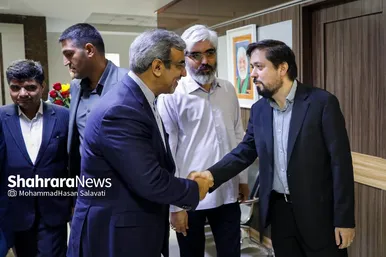 بازدید استاندار خراسان رضوی از موسسه فرهنگی شهرآرا