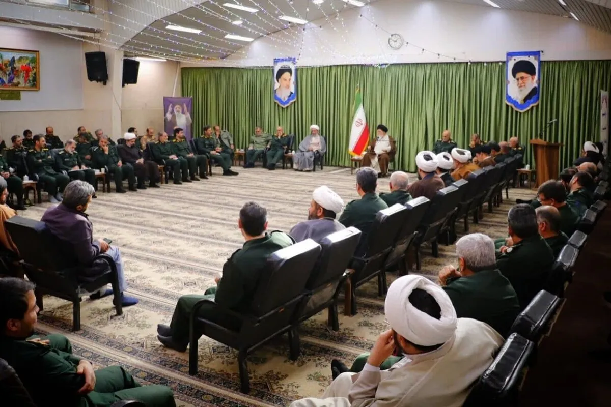آیت‌الله علم‌الهدی: داشتن یقین، در دفاع از انقلاب حرف اول را می‌زند | راهبرد دشمن، ایجاد تردید در نیروهای انقلابی است