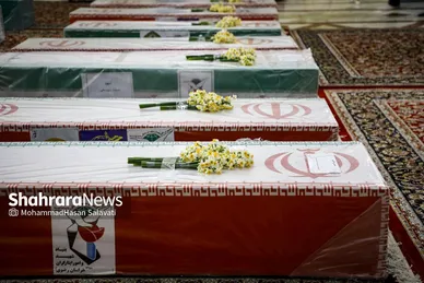 گزارش تصویری | وداع با پیکر مطهر شهدای مدافع امنیت در حرم مطهر امام‌رضا(ع)