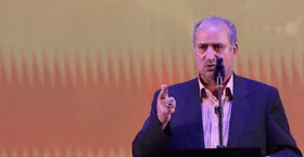 تاج به مجلس هم پاسخگو نبود