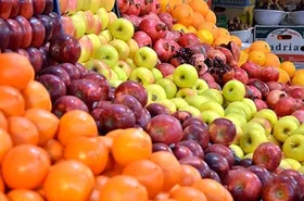 میوه شب عید ۱۰ درصد زیر قیمت بازار عرضه می&zwnj;شود