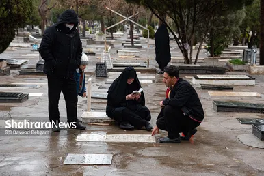 آئین سنتی «چراغ برات» در بهشت رضا(ع) مشهد