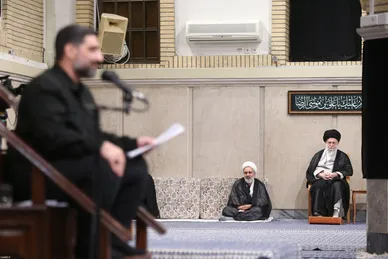 گزارش تصویری | سخنرانی رهبر معظم انقلاب در مراسم عزاداری شهادت امام رضا(ع)