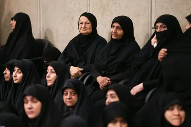 گزارش تصویری | سخنرانی رهبر معظم انقلاب در مراسم عزاداری شهادت امام رضا(ع)