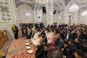 ویدئو | حضور بازماندگان ناوشکن دنا در حرم مطهر رضوی