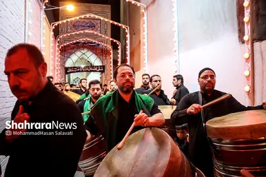 آئین سنتی مشعل گردانی نجفی‌ها در شب تاسوعا