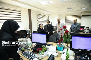 بازدید جمعی از مسئولین شهری و استانی مشهدمقدس از موسسه فرهنگی شهرآرا (۴) (۱۷ مرداد ۱۴۰۳)