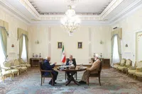 میزبانی پزشکیان از جلسه سران قوا