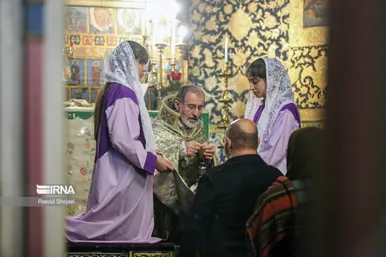 عشای ربانی سال نو میلادی در کلیسای وانک