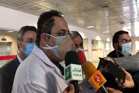 جنجال دکتر پرحاشیه؛ از لایو در ترافیک تا فشفشه&zwnj;بازی در ICU + فیلم