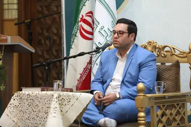 آیین احیای کرسی‌های تلاوت قرآن کریم در مسجد کرامت مشهد