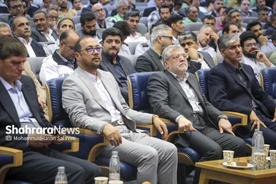 گزارش تصویری | آیین شکرانه خدمت و تقدیر از خدمتگزاران ستاد‌های مراسم تشییع پیکر مطهر امام شهید ایران، اربعین حسینی و دهه آخر صفر شهرداری مشهد