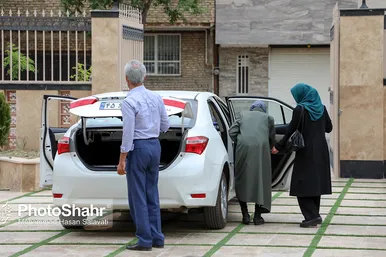 واکسیناسیون سالمندان بالای ۸۰ سال در مشهد