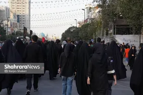 ویدئو| چند قدم مانده به نور | زائران پیاده حرم رضوی از حال و هوایشان می&zwnj;گویند