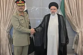 رئیسی در دیدار با فرمانده ارتش پاکستان: تقویت همکاری قوای مسلح ایران و پاکستان برای منطقه ثبات می&zwnj;آورد