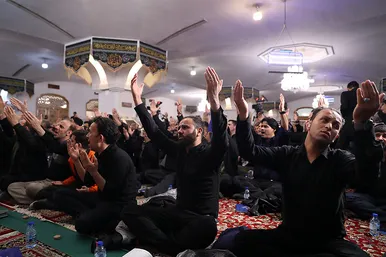 مراسم احیای ناشنوایان در حرم مطهر امام رضا(ع) 