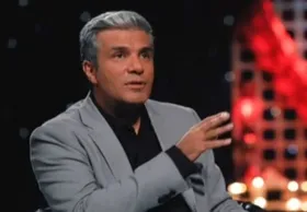 آریا عظیمی&zwnj;نژاد مجری تلویزیون شد