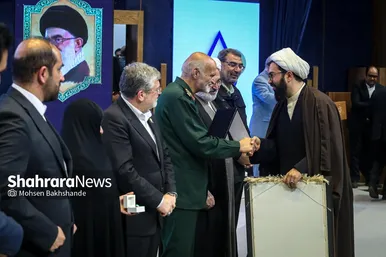 گزارش تصویری | دومین رویداد اهدا نشان مشهدالرضا (ع) - ۲