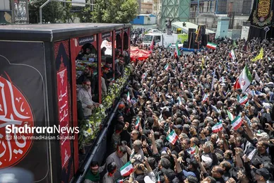 گزارش تصویری | تشییع پیکر مطهر ۱۵ شهید حملات خصمانه اخیر رژیم صهیونیستی به ایران در مشهد مقدس (جمعه ۶ تیر ۱۴۰۴)