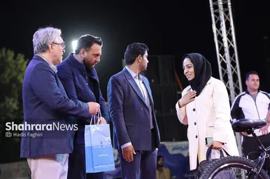 گزارش تصویری | روز پایانی نمایشگاه و جشنواره خانواده ورزش در بوستان ملت مشهد
