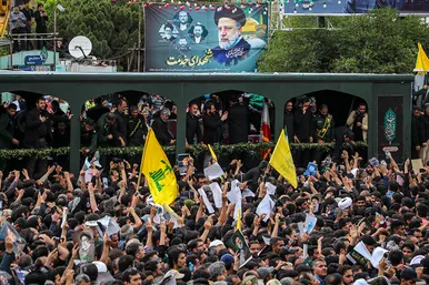 استقبال و تشییع پیکر رئیس‌جمهور و شهدای خدمت در مشهد - 4