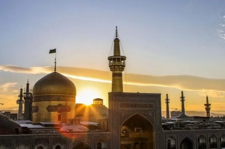 تشرف به اسلام جوان انگلیسی از طریق ارتباط مجازی با حرم مطهر رضوی