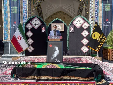 تشییع پیکر علامه محمدرضا حکیمی در مشهد